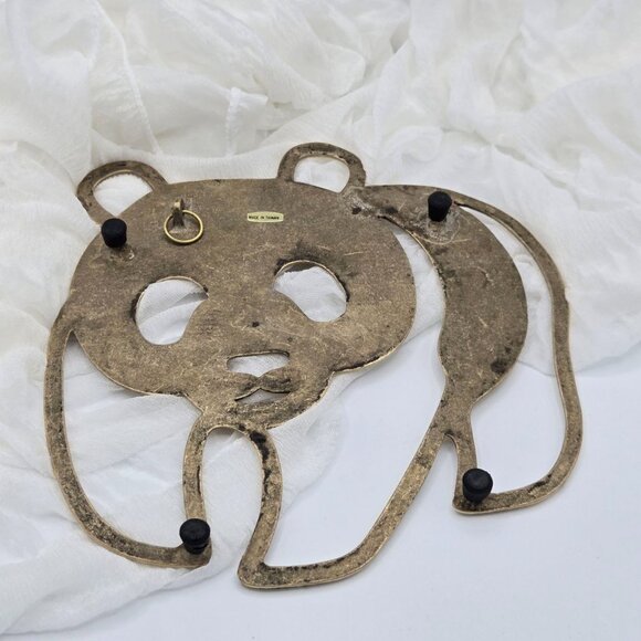 Mid Century Brass WWF Panda Logo Trivet, Vintage Panda Hanging WWF panda decor - Picture 3 of 10